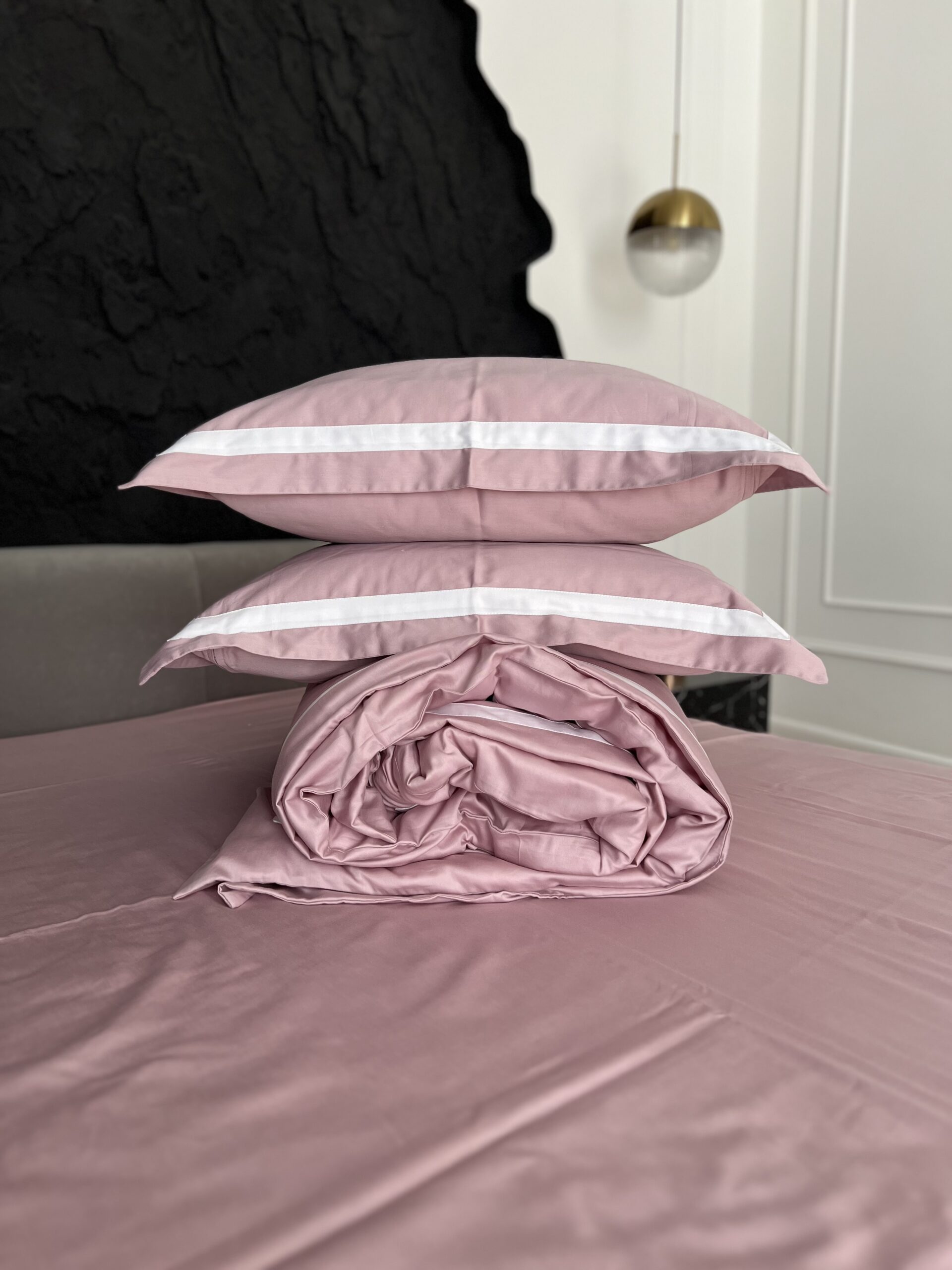 Постіль сатин преміальний із Смужками (Пильна троянда відтінок)