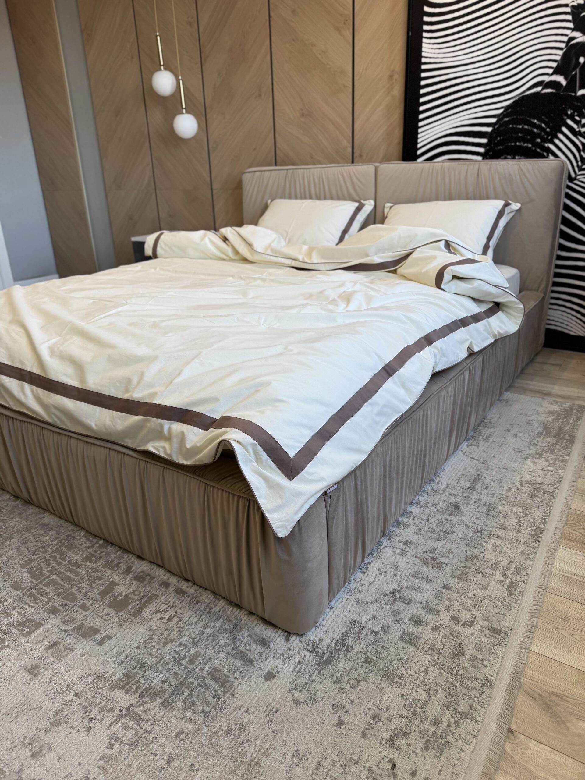 Постіль поплін “Матовий Преміум” (Відтінок молочний + латте кант та широка смужка)