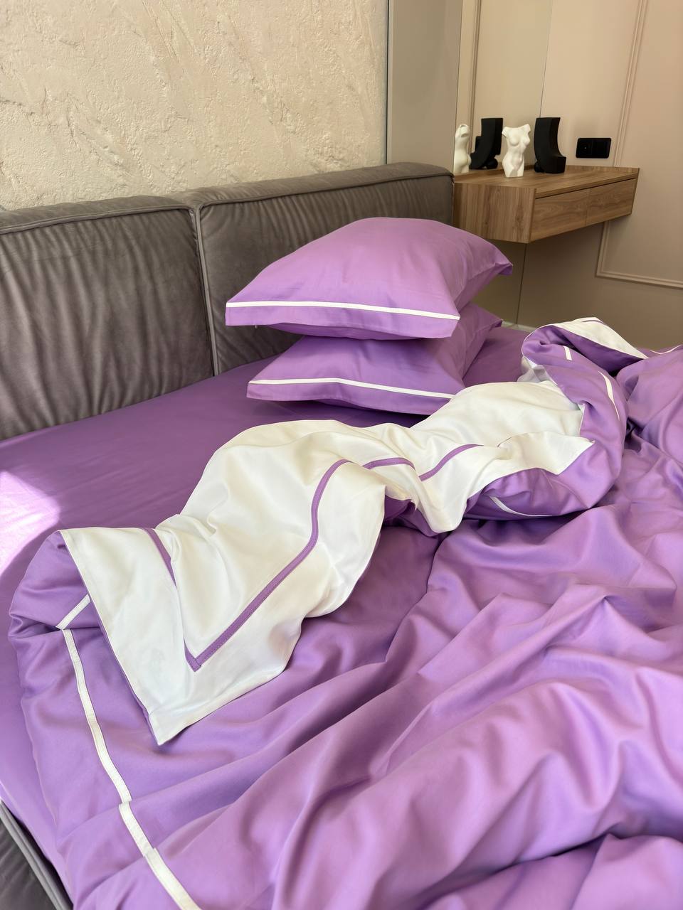 Постіль сатин преміальний із Смужками (Бузковий у поєднанні із білим)